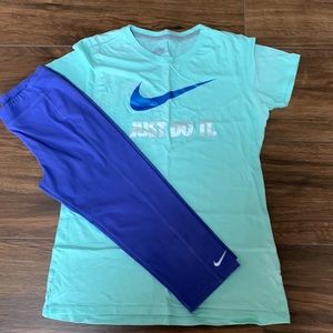 NWOT girls Nike set